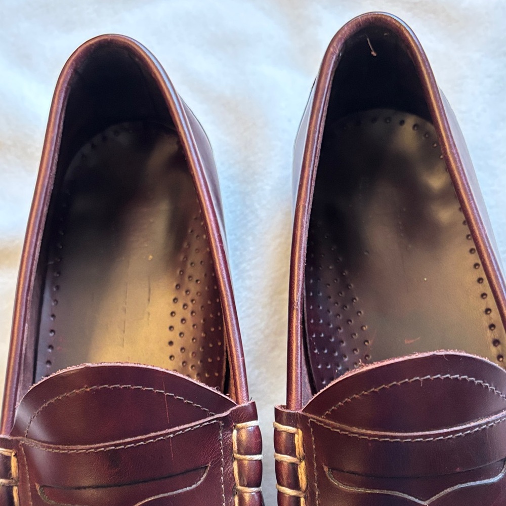 Bass Weejuns Leather Loafers. Burgundy. Size 11. - Picture 6 of 9
